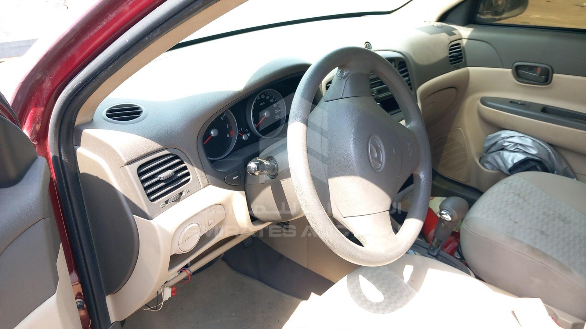 2009 HYUNDAI ACCENT VIN: KMHCM41A09U329458