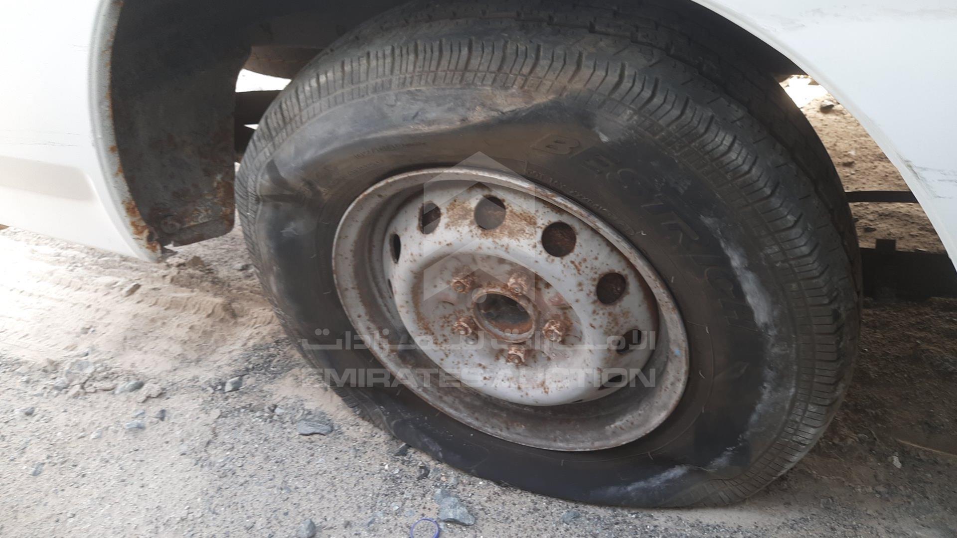 2013 MITSUBISHI L 300 VIN: JMYHNP13WDA701539