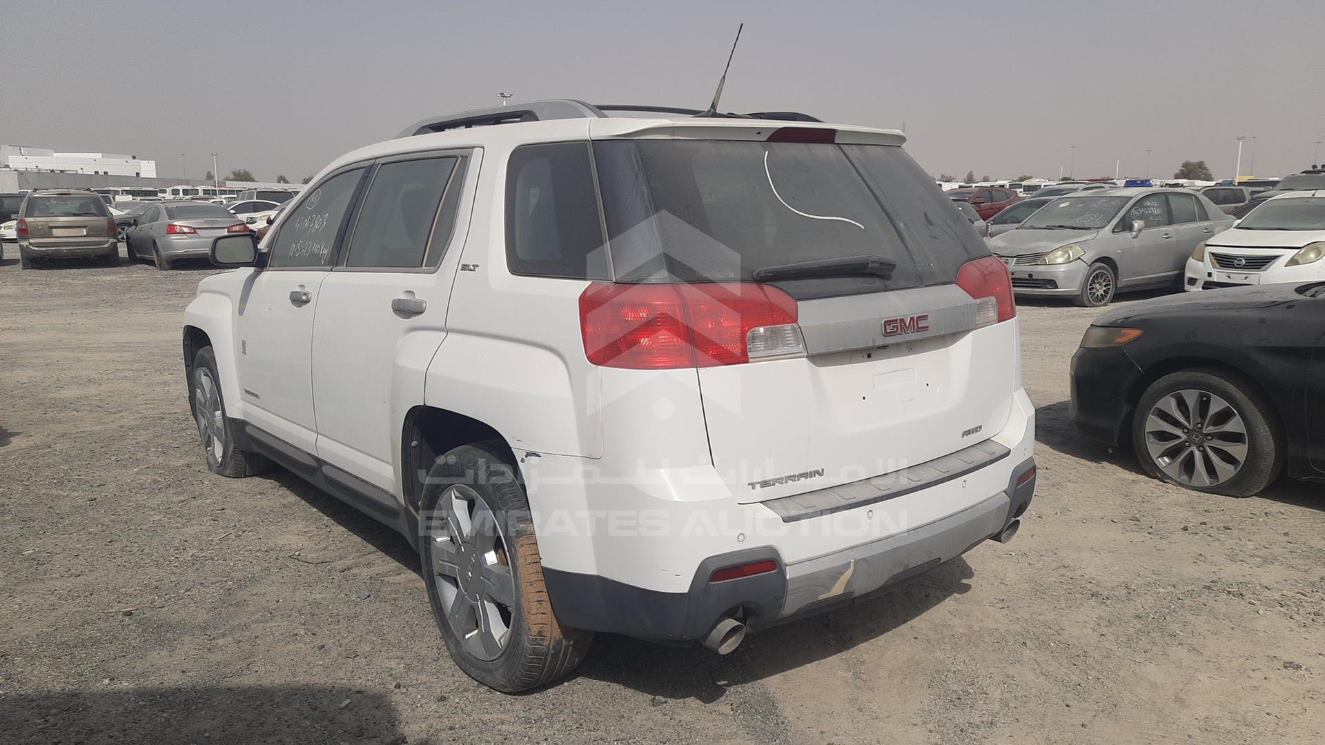 2011 GMC TERRAIN VIN: 2CTFL8E51B6452736
