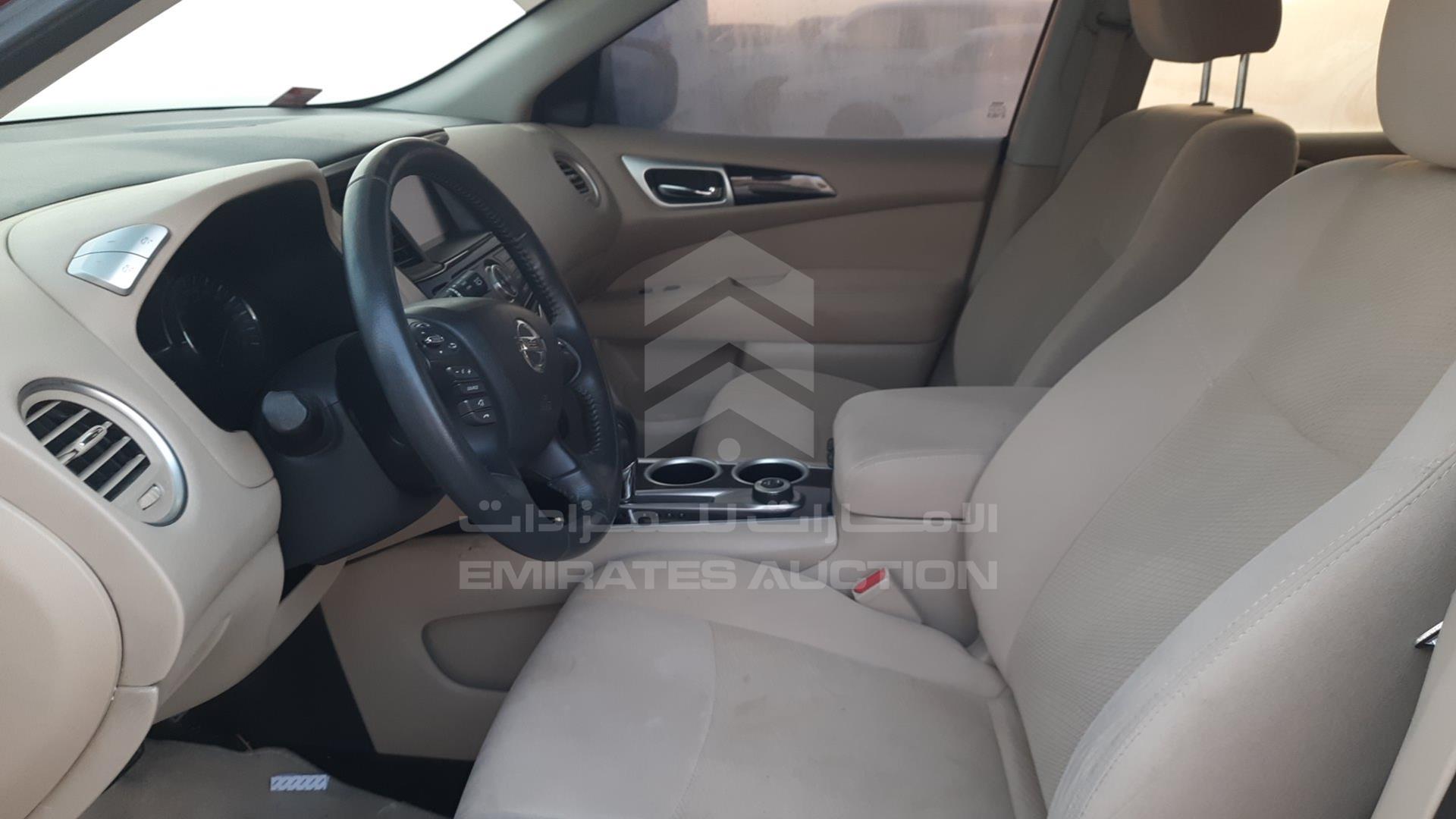 2016 NISSAN PATHFINDER VIN: 5N1AR2M50GC640175