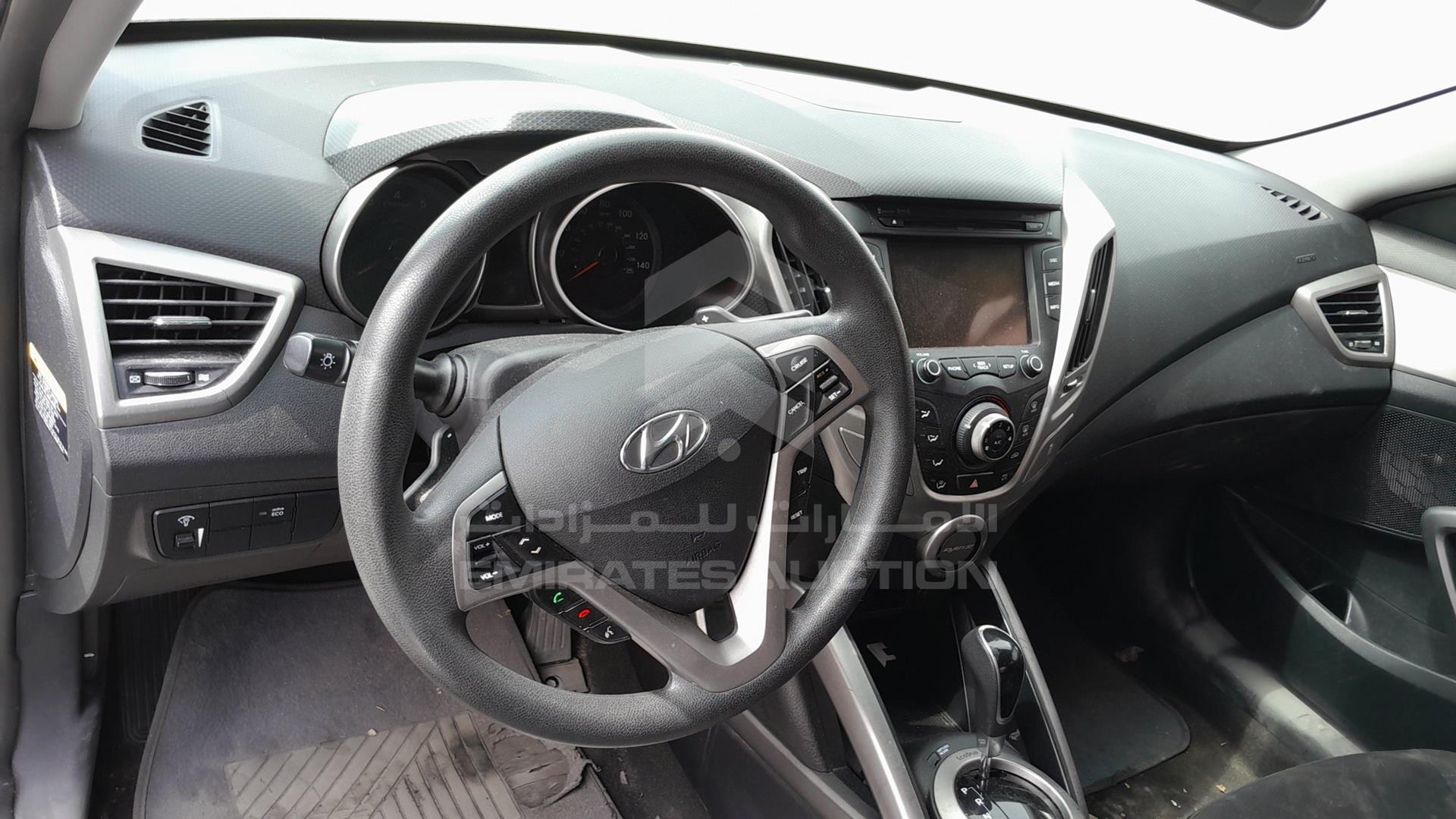 2016 HYUNDAI VELOSTER VIN: KMHTC6AD1GU271110