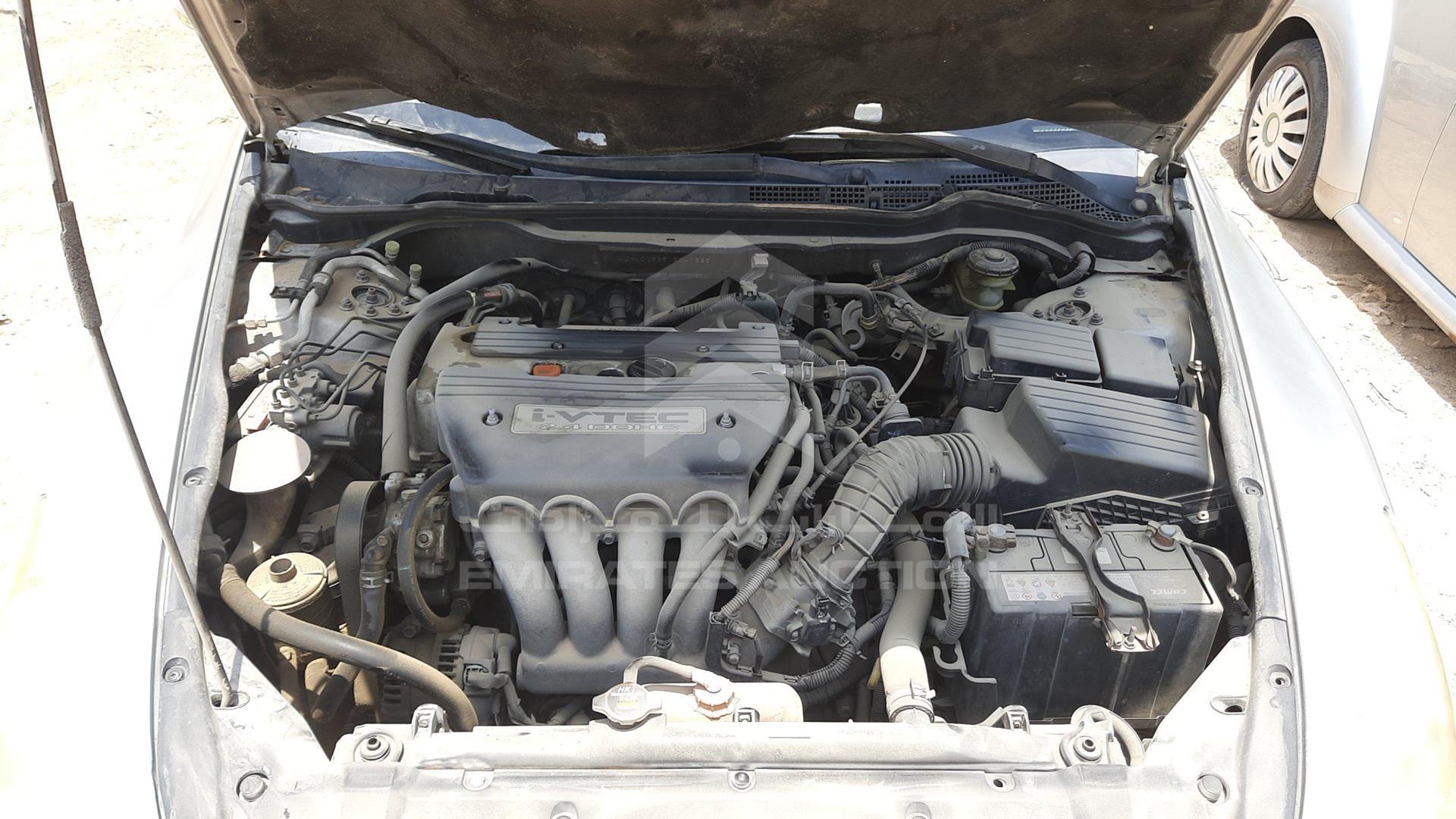 2005 HONDA ACCORD VIN: JHMCM56505C413851