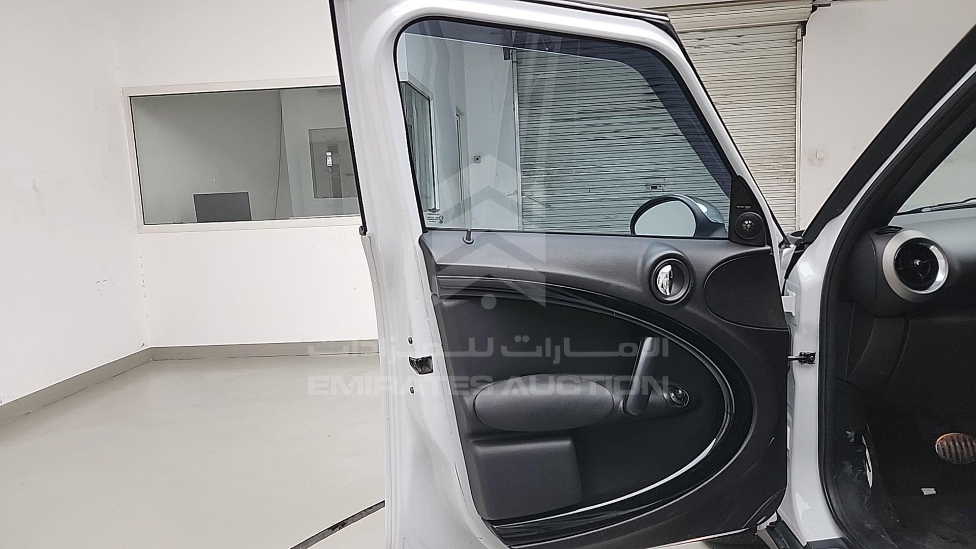 2013 MINI COOPER S VIN: WMWZC5100DWM83340