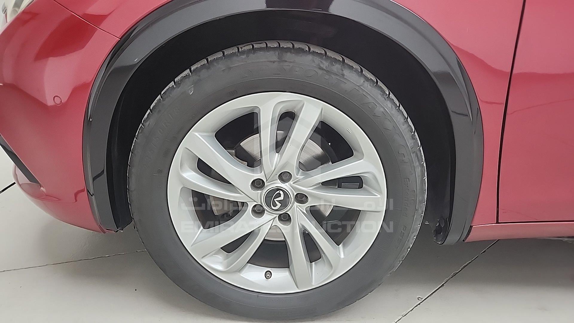 2017 INFINITI Q 30 VIN: SJKDH5CP2HA033598