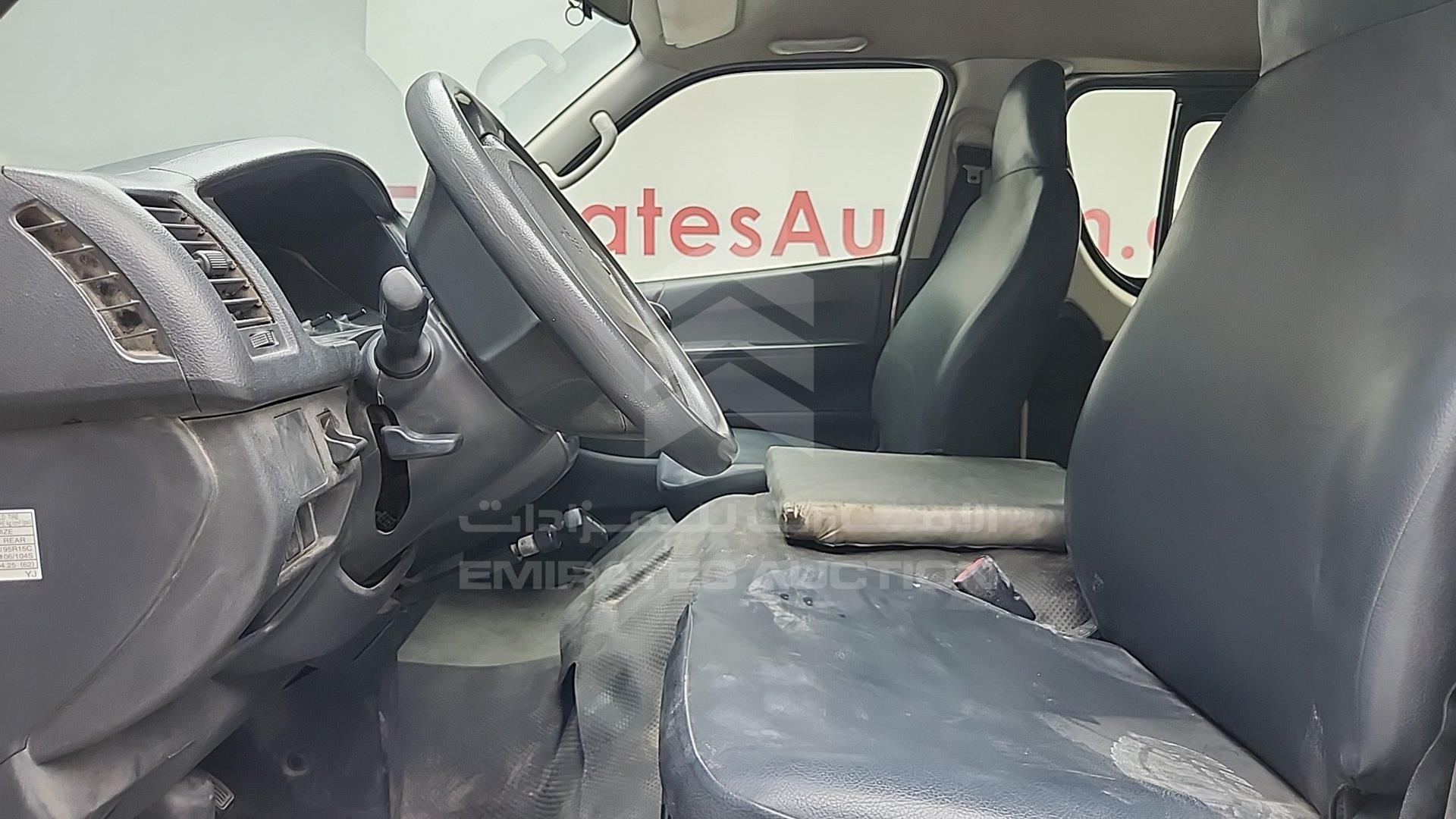 2015 TOYOTA HIACE VIN: JTGRX12P8F8046479