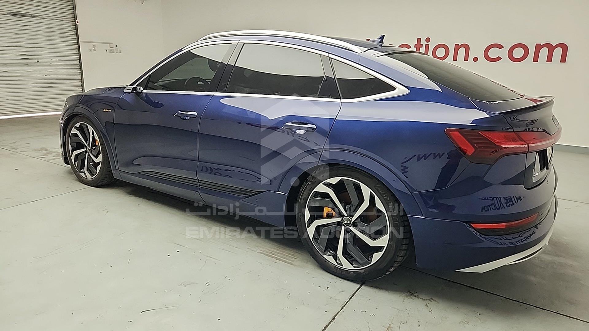2022 AUDI E-TRON VIN: WA1ZZZGE0NB037591