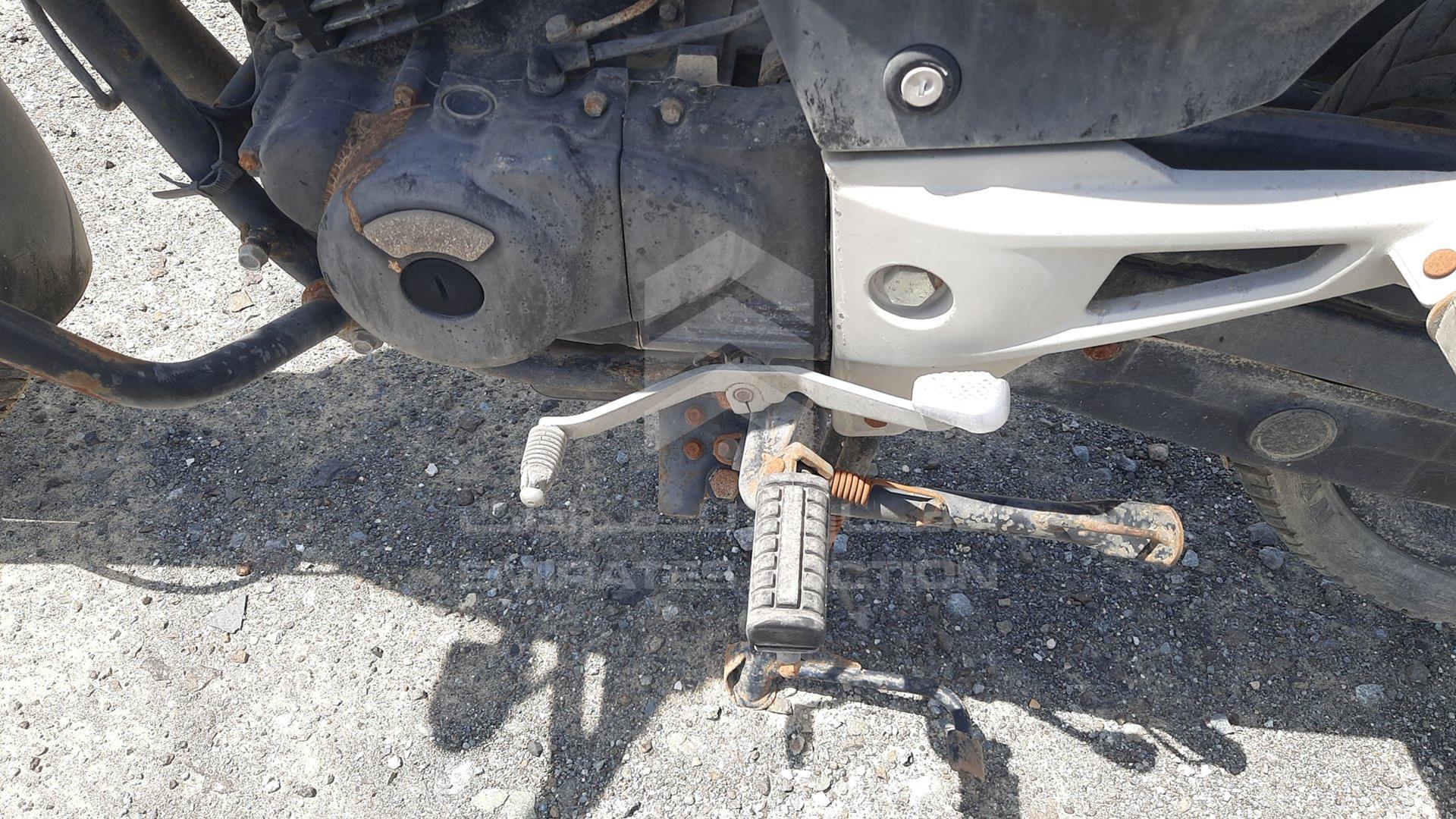 2010 BAJAJ 150 CC VIN: MD2DHDHZZSCG06316