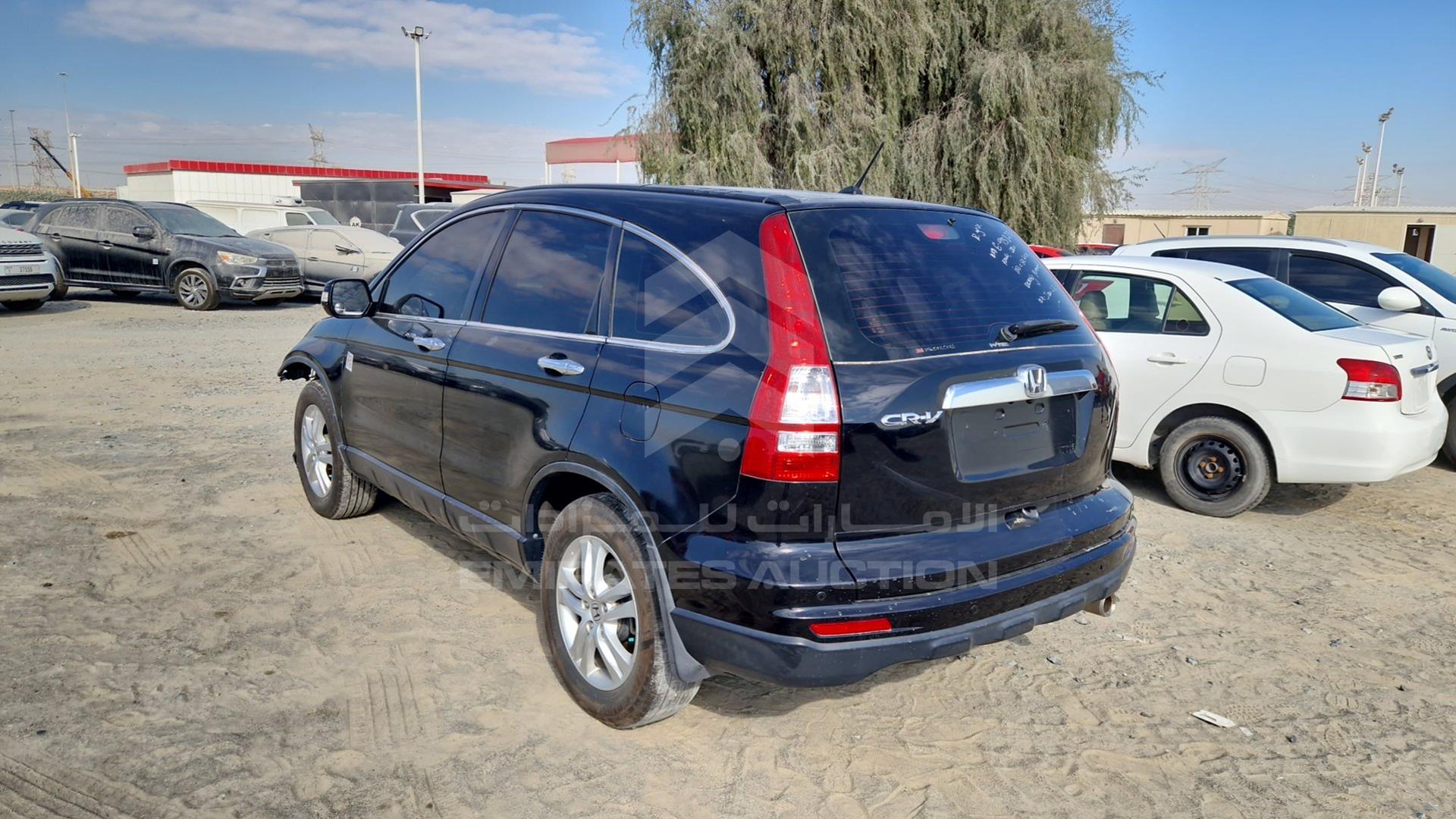 2011 HONDA CRV VIN: JHLRE4854BC400793