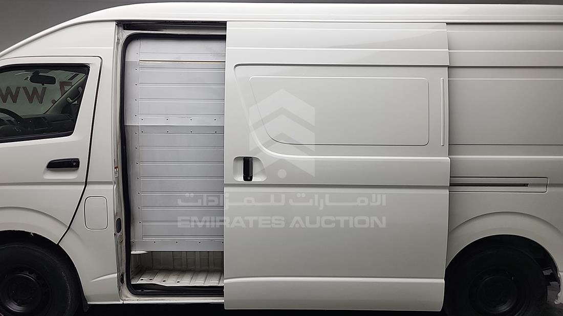 2015 Toyota Hiace — Rear Left Door — Photo 17