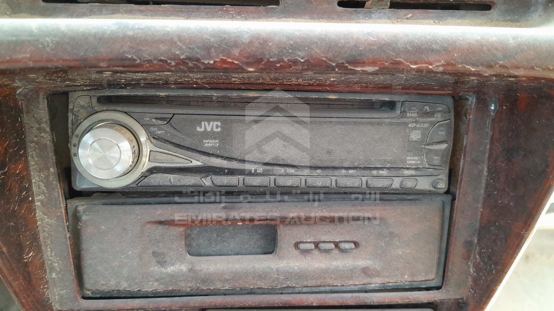 0 SUZUKI --- VIN: JSAETA01V01300024