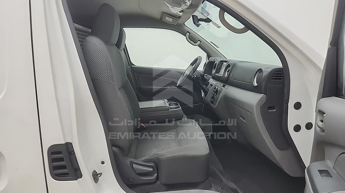 2021 Nissan Urvan — Front Right Passenger Seat View — Photo 15