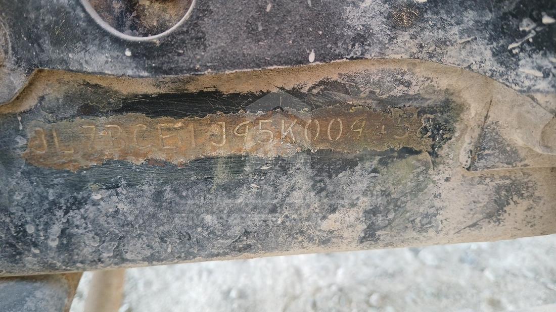2005 Mitsubishi Canter — VIN on Frame — Photo 2