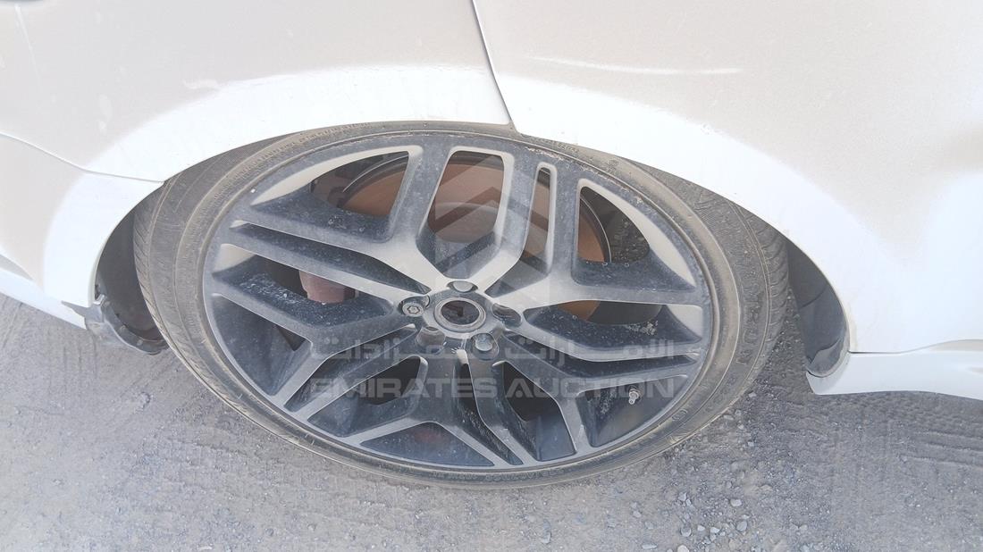 2015 Range Rover Sport — Rear Right Tyre — Photo 30