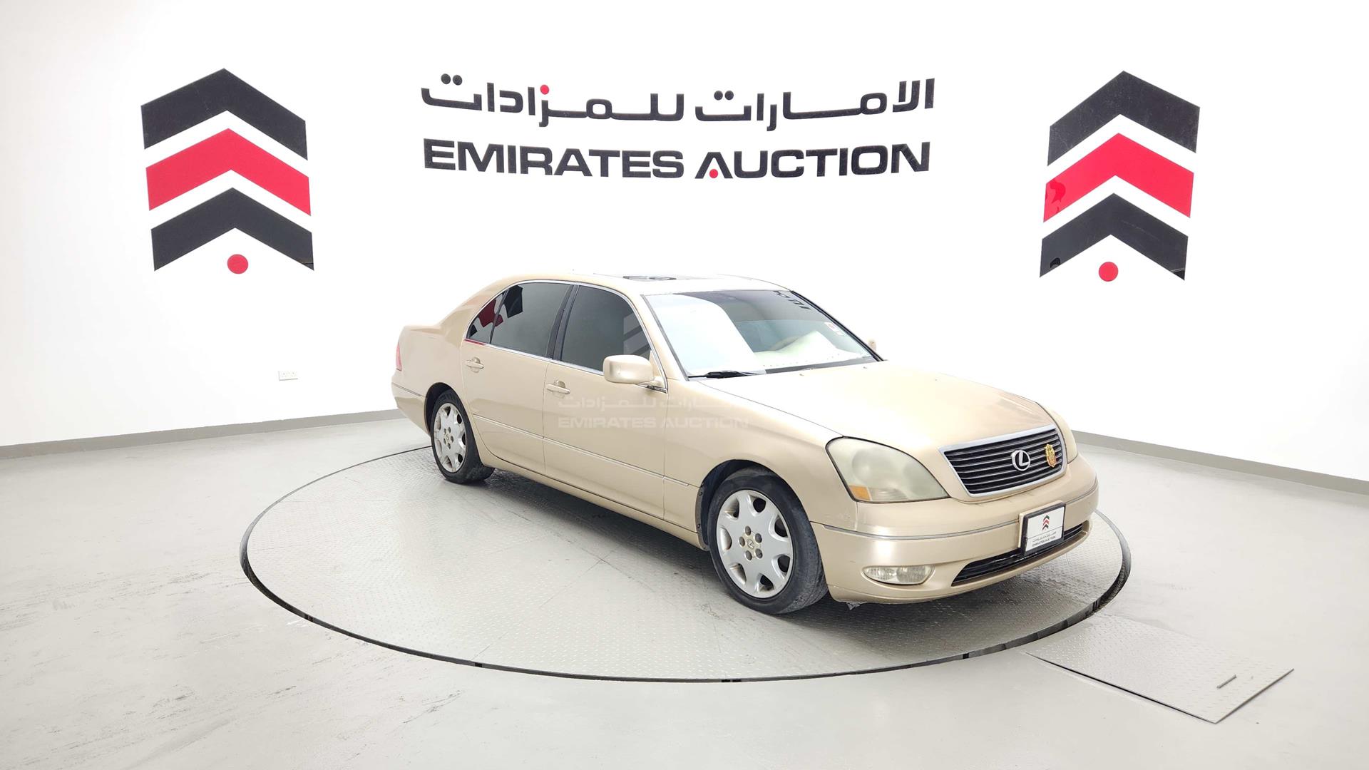 2001 LEXUS LS 430 VIN: JTHBN30FX10024631