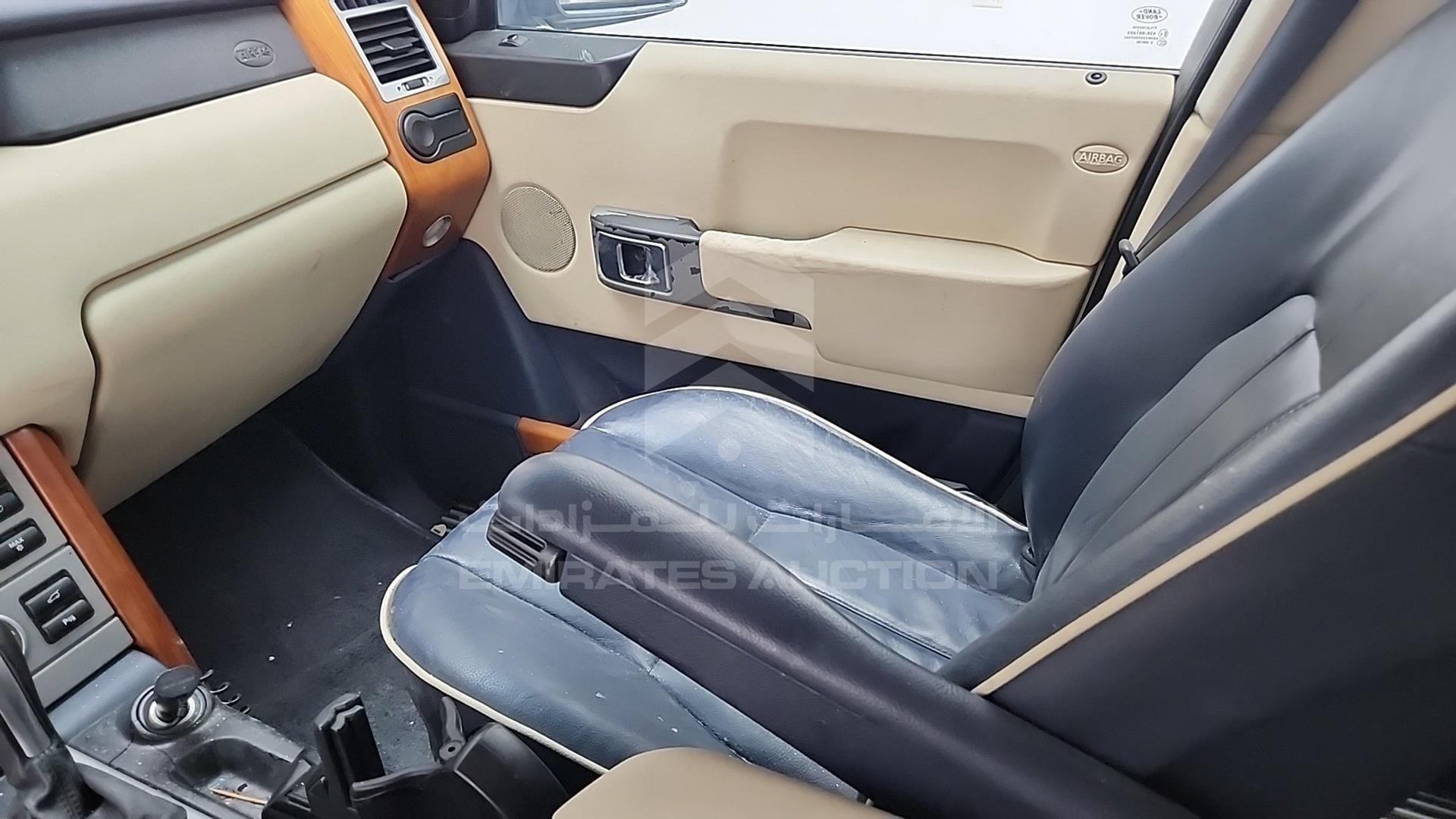 2004 RANGE ROVER HSE VIN: SALLMAMA44A170092