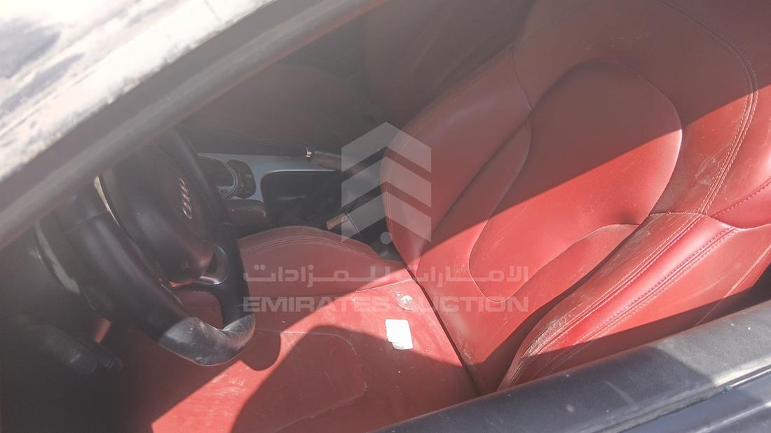 اودي تى تى 2008 — زاوية السائق الأمامية اليسرى — صورة 12