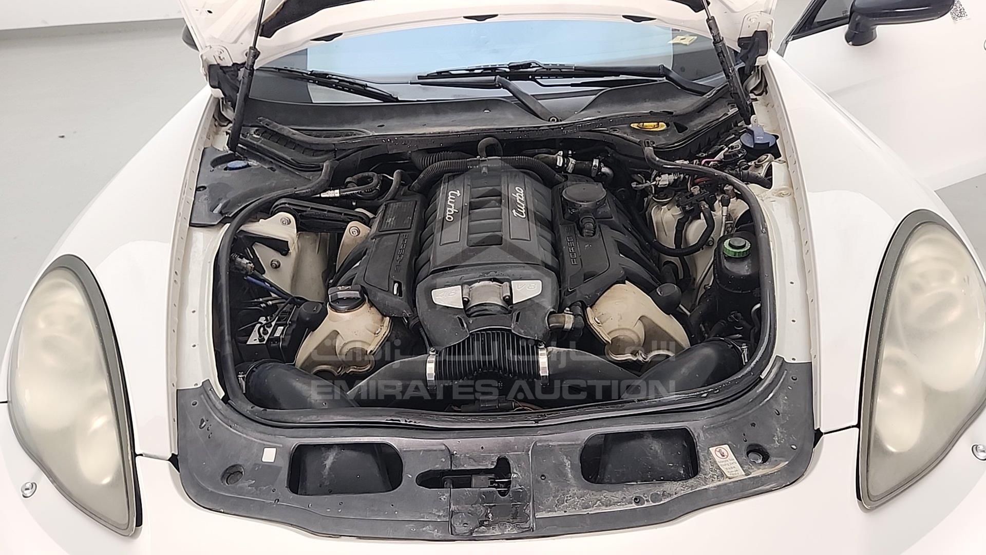 2011 PORSCHE PANAMERA VIN: WP0ZZZ97ZBL080132