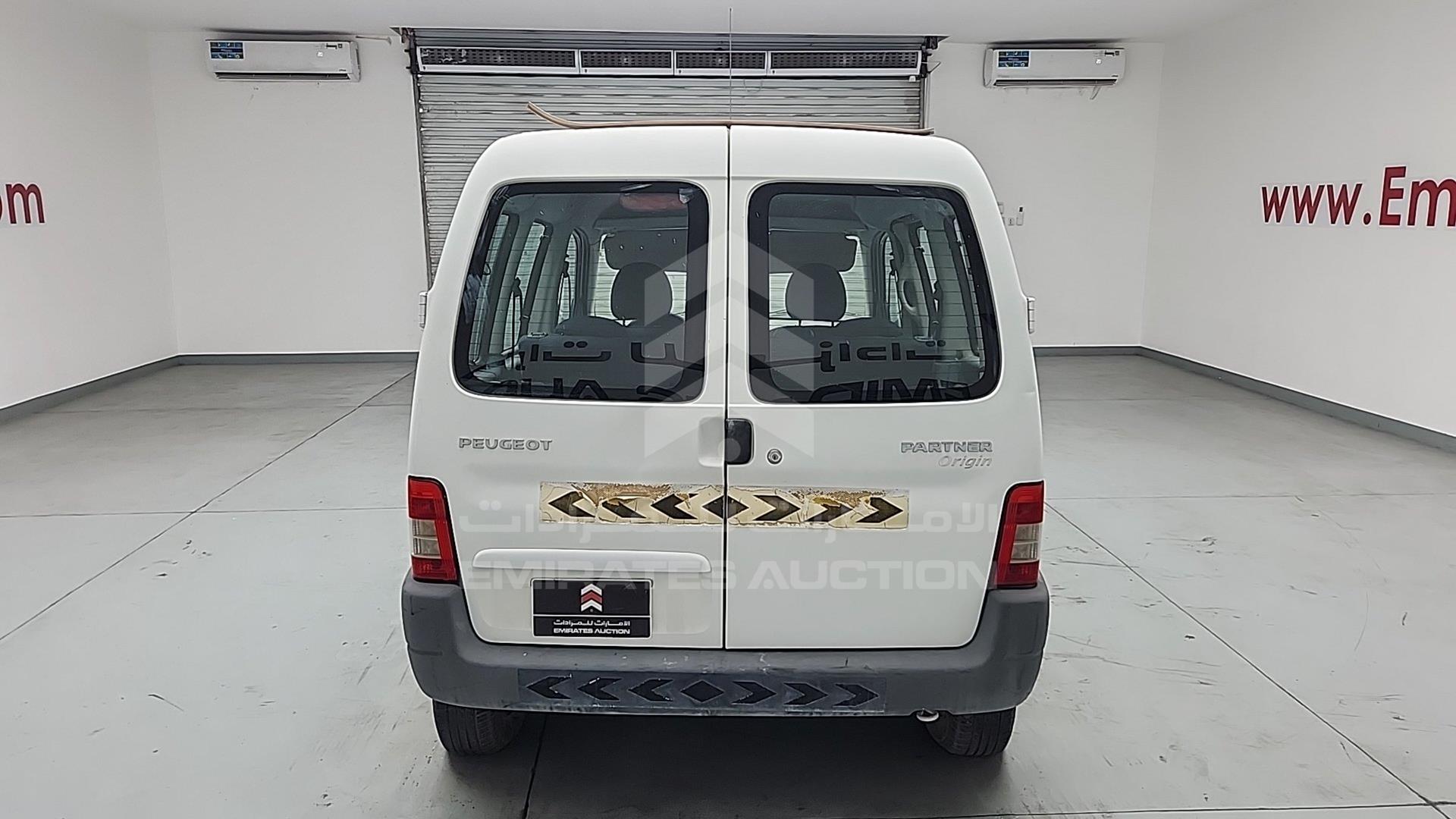 2013 PEUGEOT PARTNER VIN: VF3GJKFW7DX500775