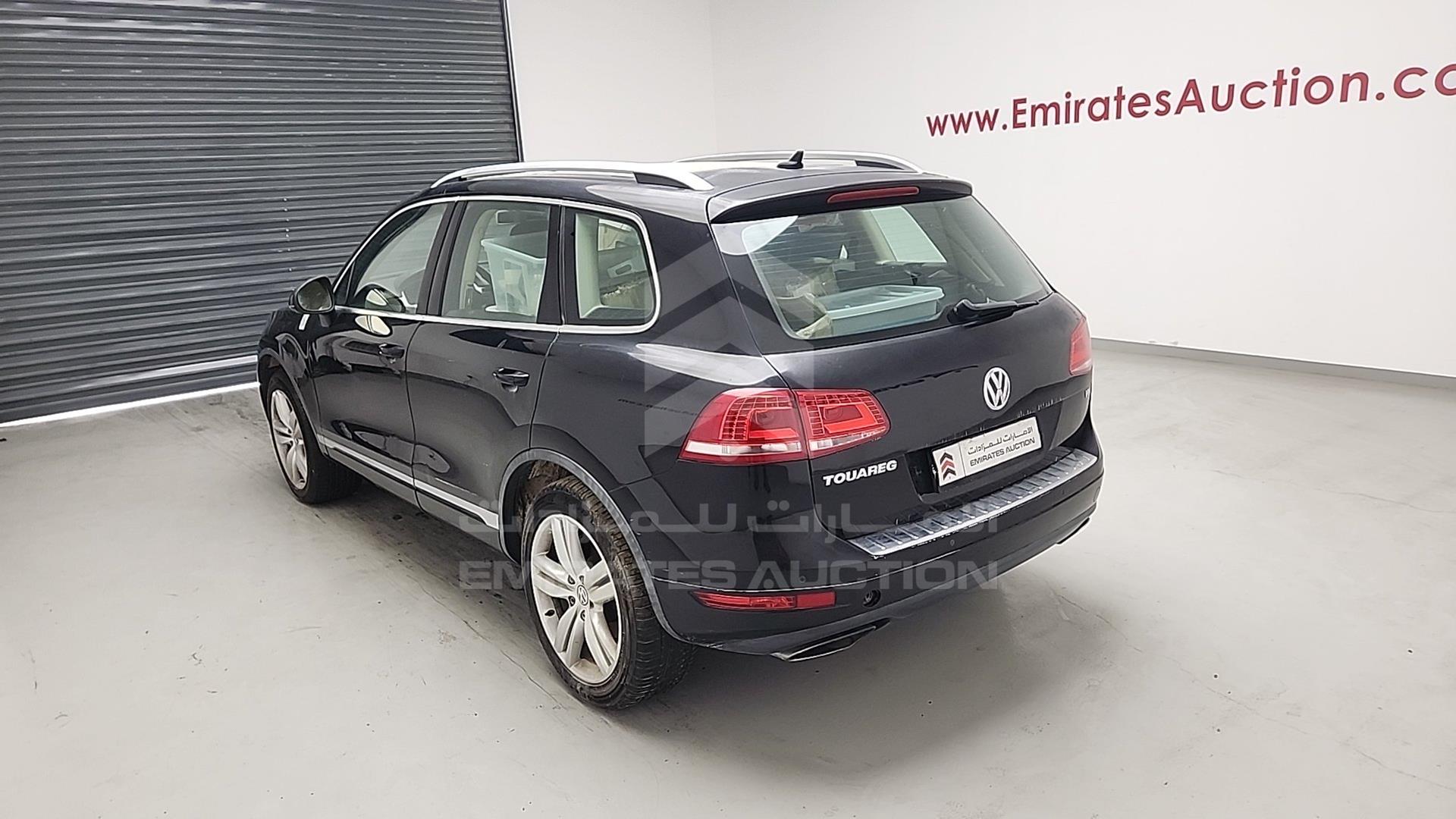 2013 VOLKSWAGEN TOUAREG VIN: WVGBC2BP9DD010820