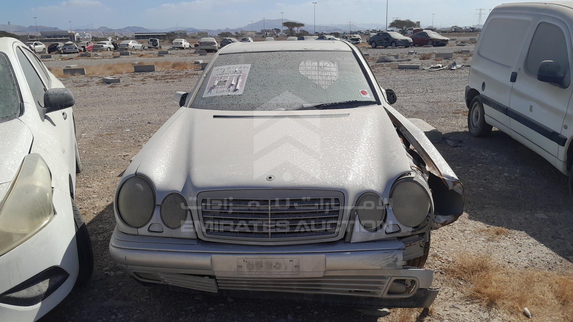 1999 MERCEDES E 320 VIN: WDB2100651A838615