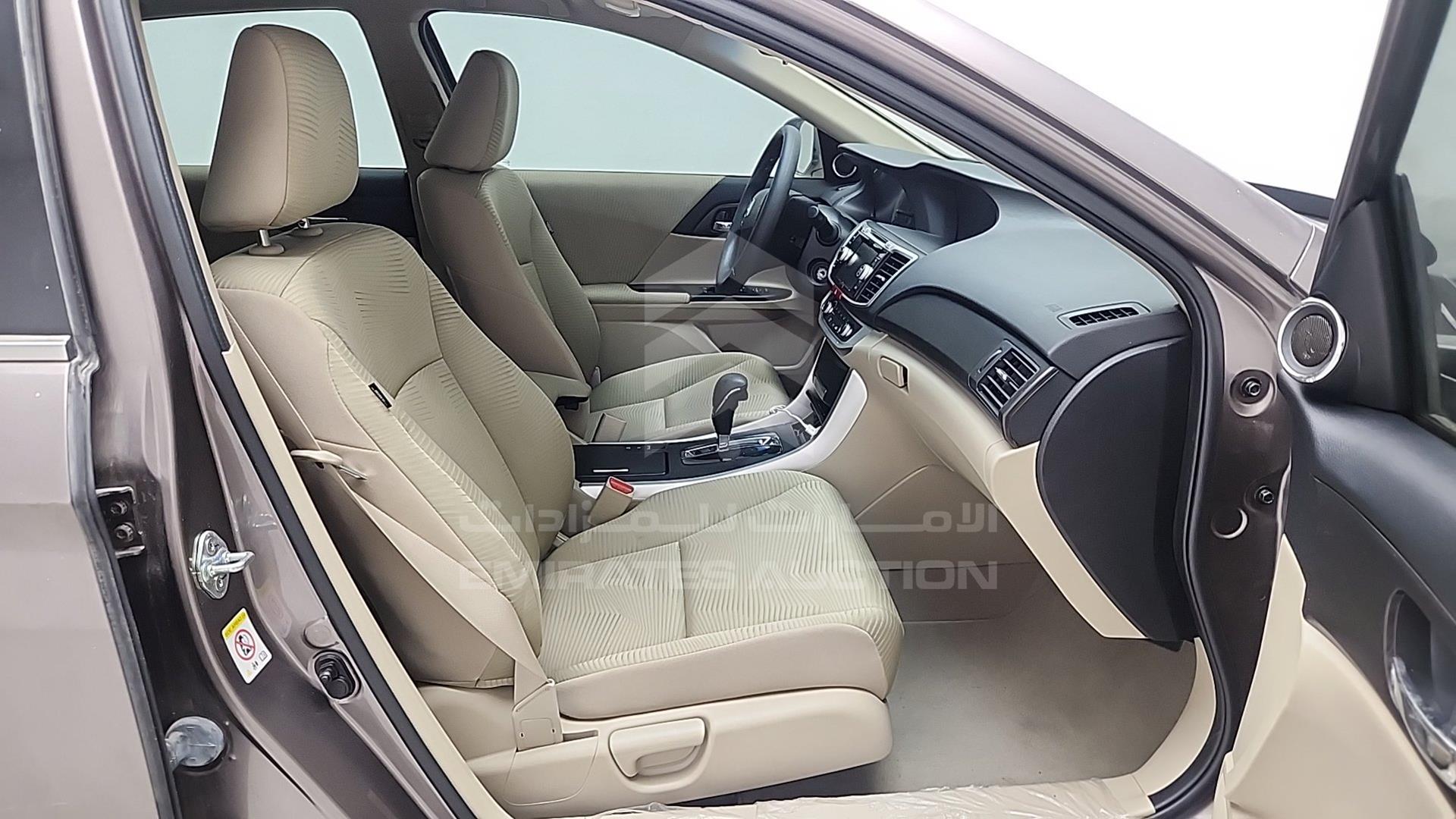 2015 HONDA ACCORD VIN: LUCCR2629F3414257