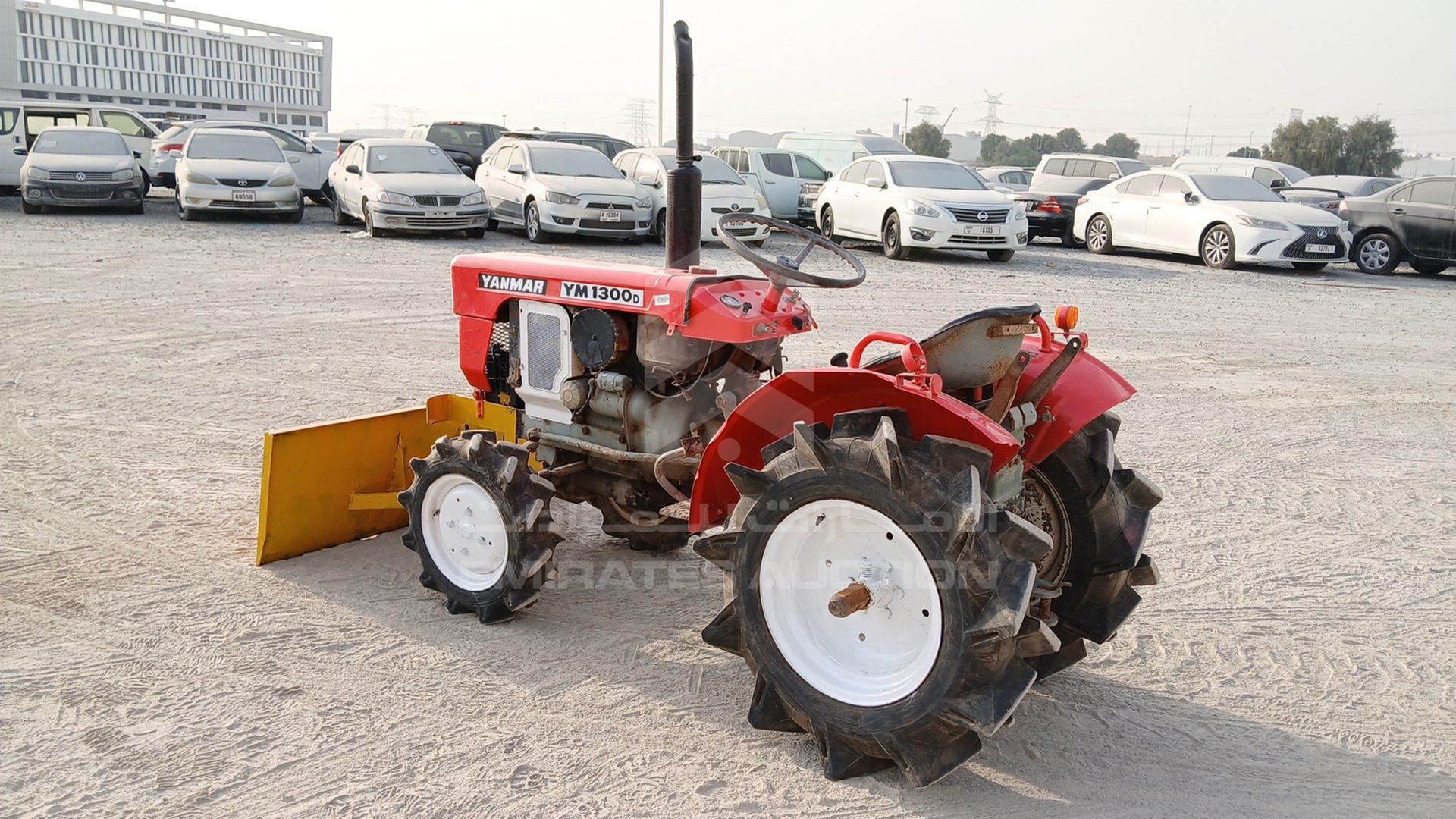 0 YANMAR --- VIN: YM1300D04359