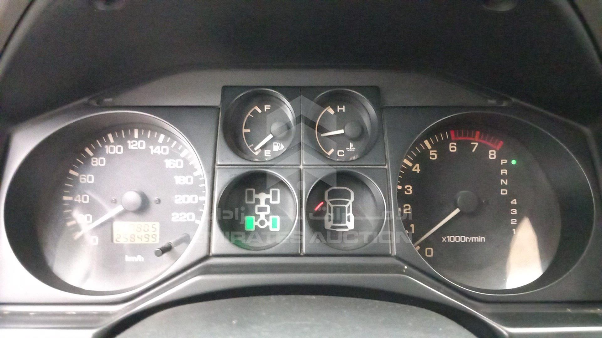 2007 MITSUBISHI PAJERO VIN: JMYMRV63W7J706149