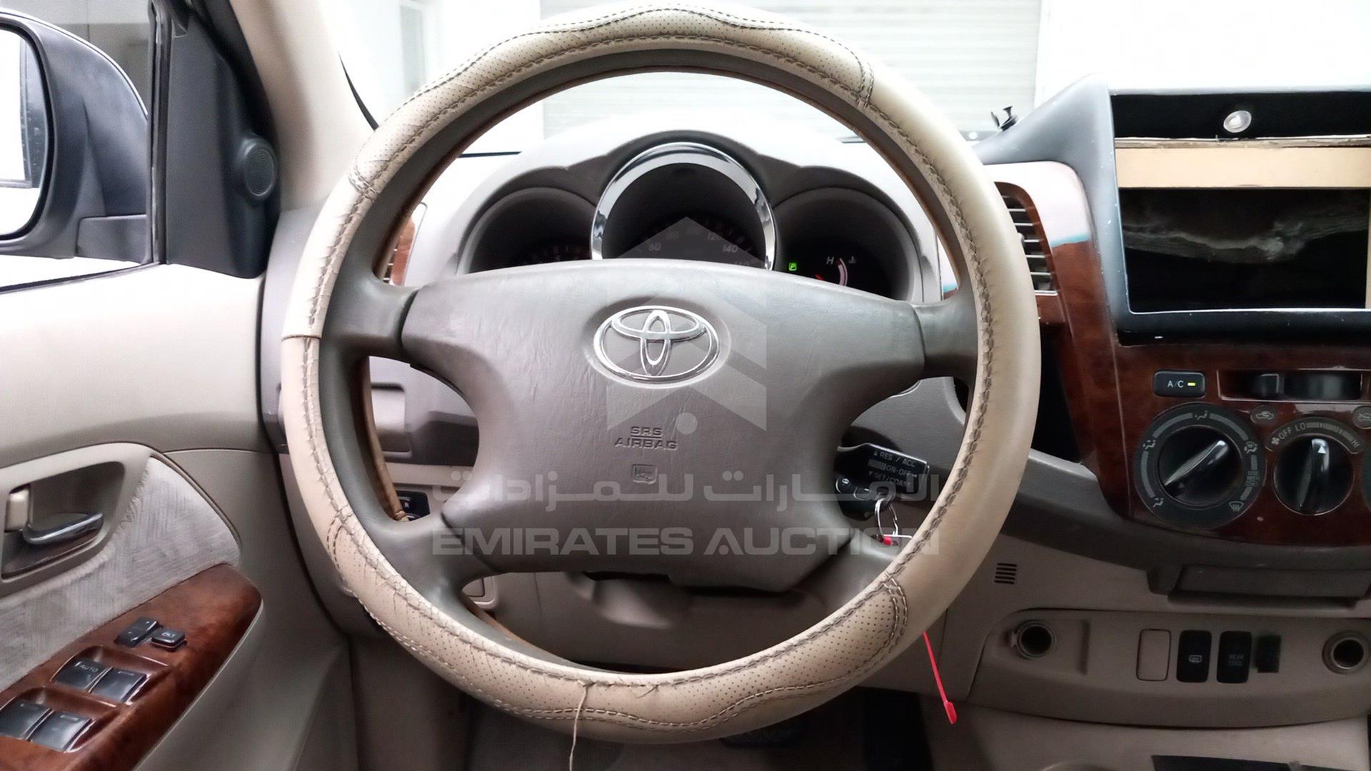 2007 TOYOTA FORTUNER VIN: MHFYU59G477001095