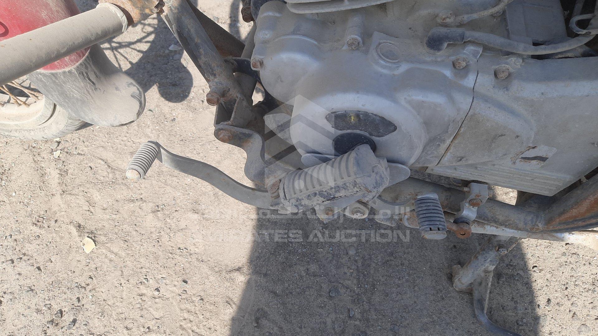 2010 BAJAJ 200 CC VIN: MD2DGJMZZSCM28738