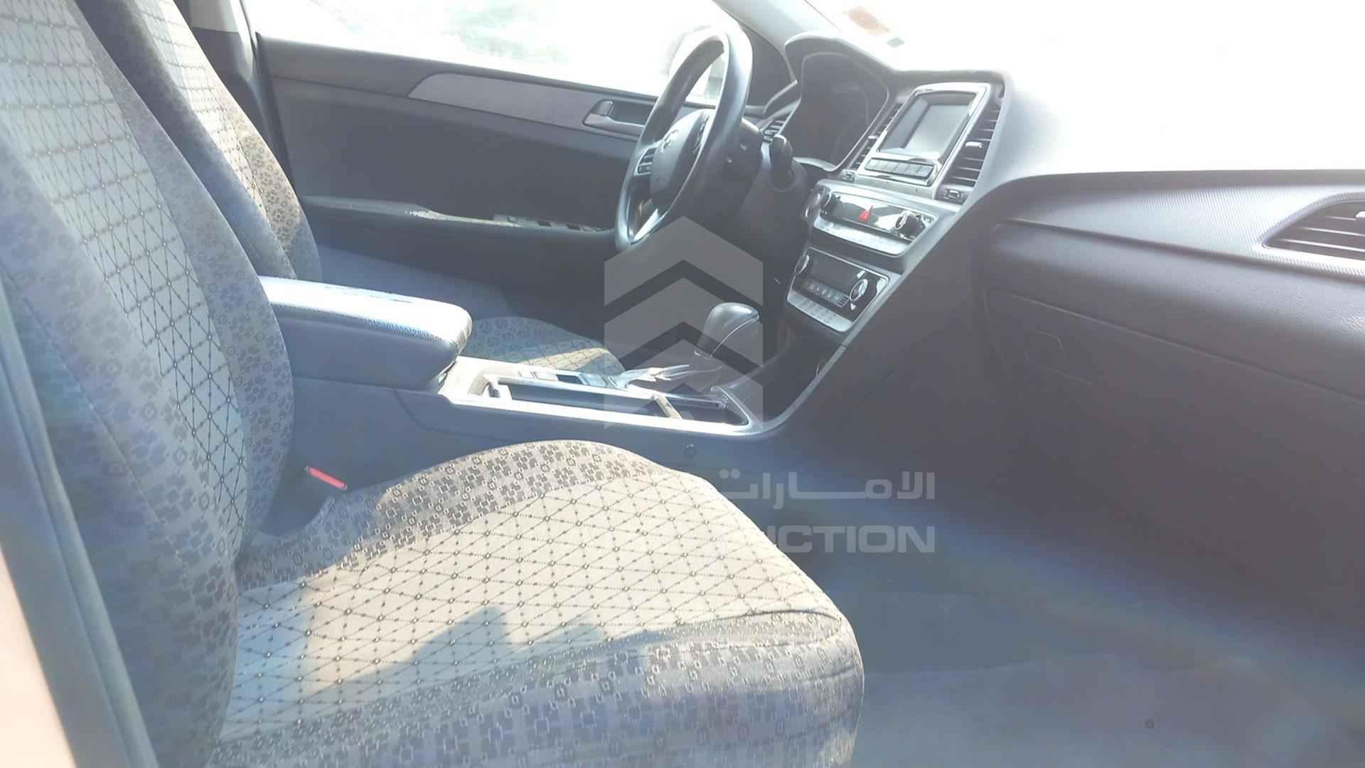 2018 HYUNDAI SONATA VIN: KMHE2413XJA082035
