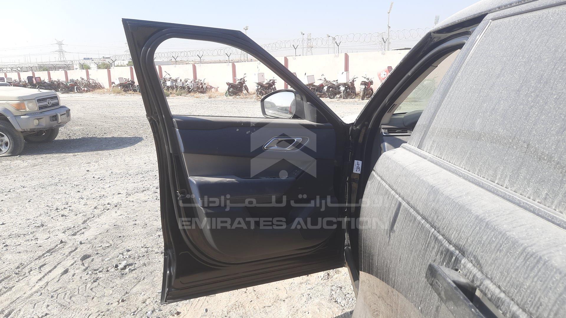 2020 RANGE ROVER VELAR VIN: SALYA2BX4LA259684