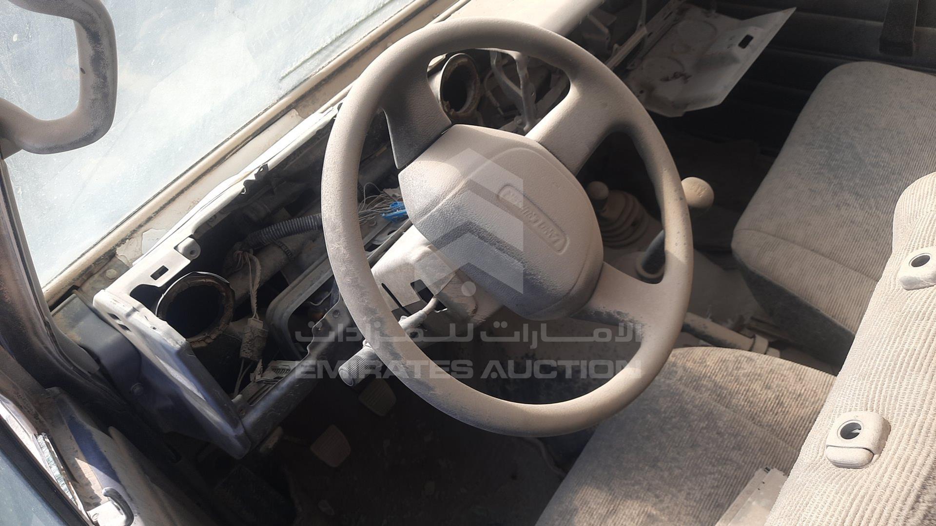 2005 TOYOTA LAND CRUISER VIN: JTFLB71JX58007514