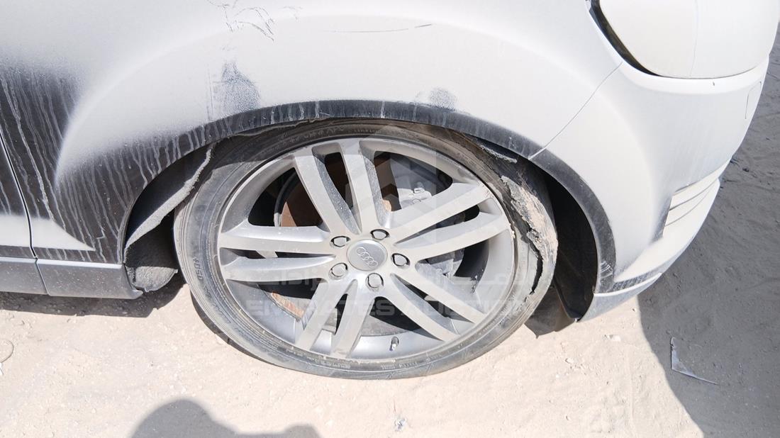 2007 Audi Q7 — Front Right Tyre — Photo 29