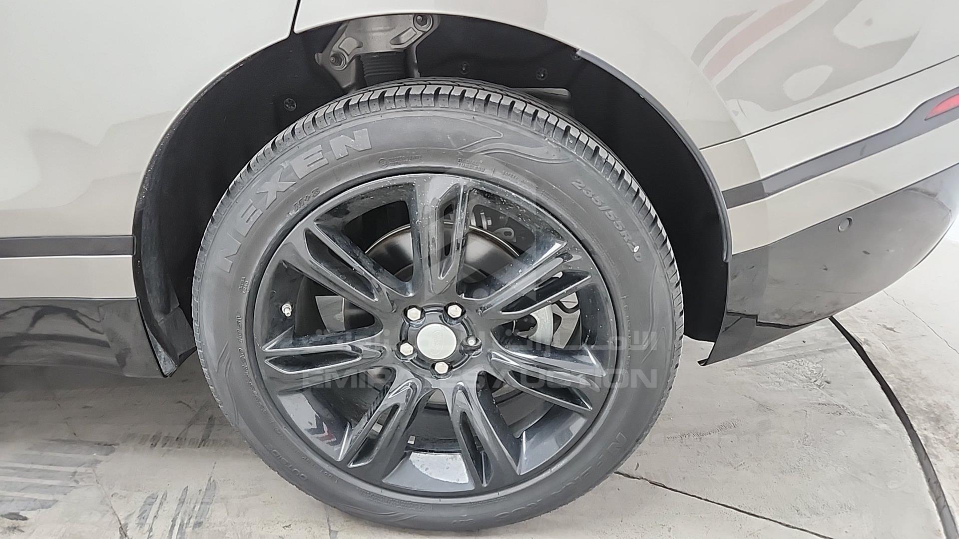 2019 RANGE ROVER VELAR VIN: SALYL2EX8KA234517