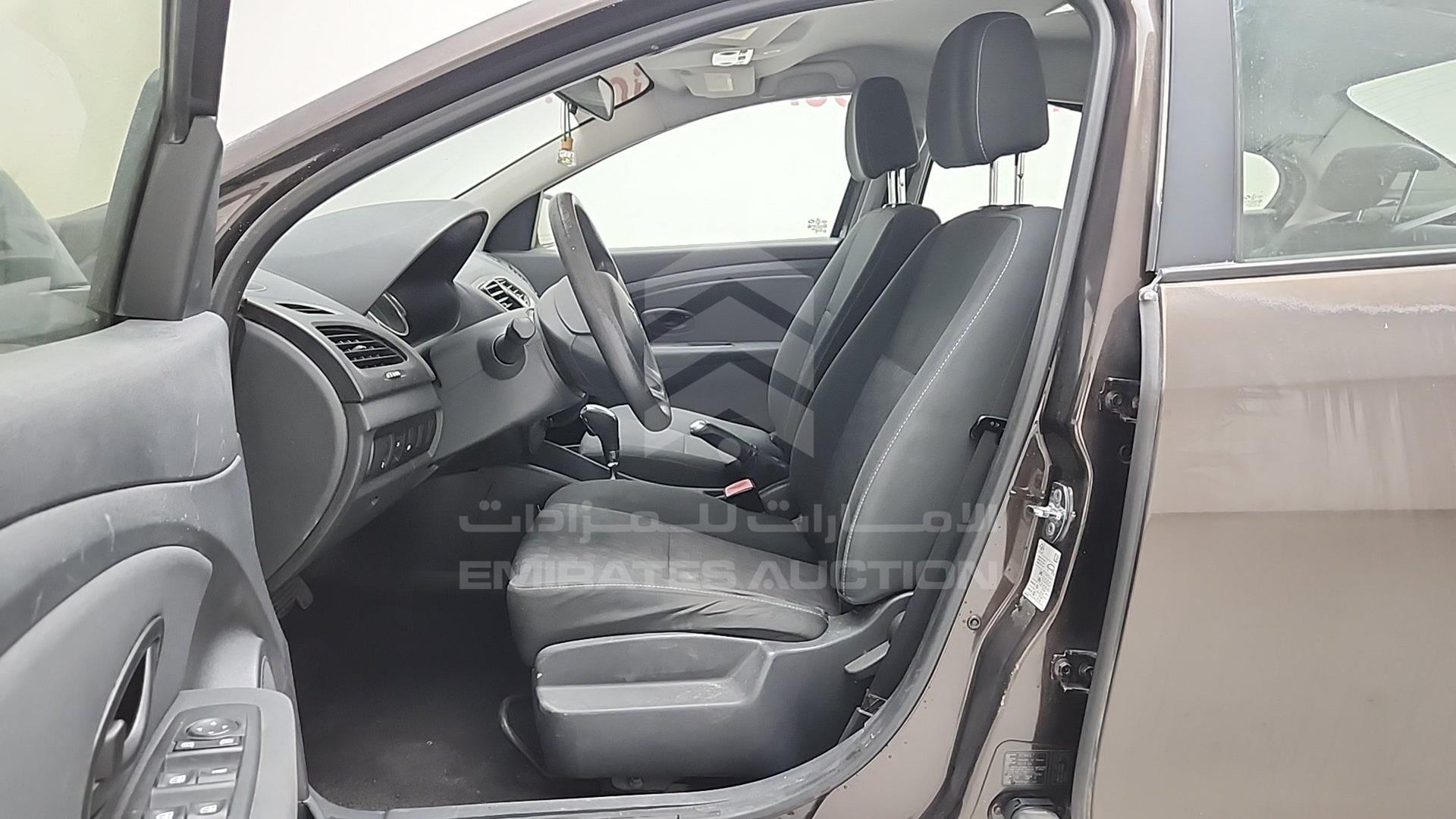 2014 RENAULT FLUENCE VIN: VF1LZLET9EC279640