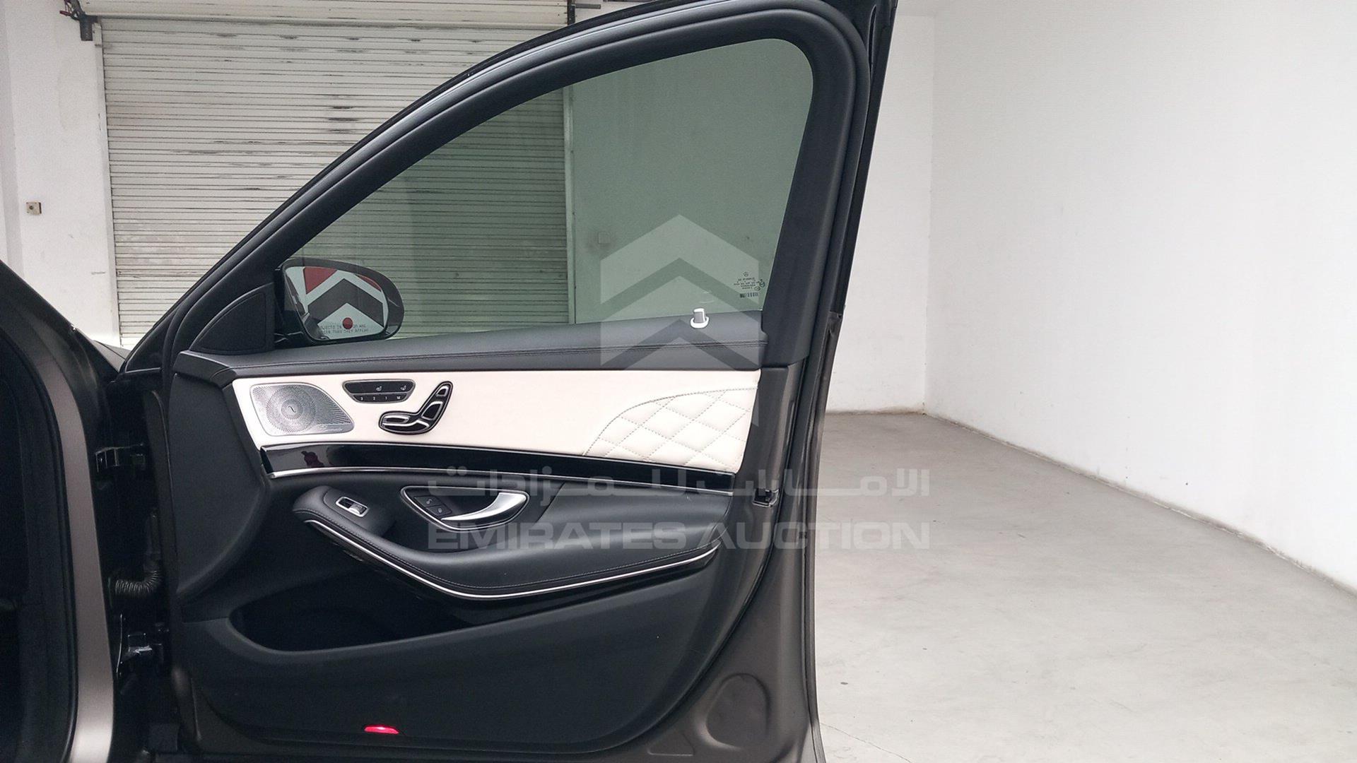 2018 MERCEDES S 560 VIN: WDDUG8DBXJA417151