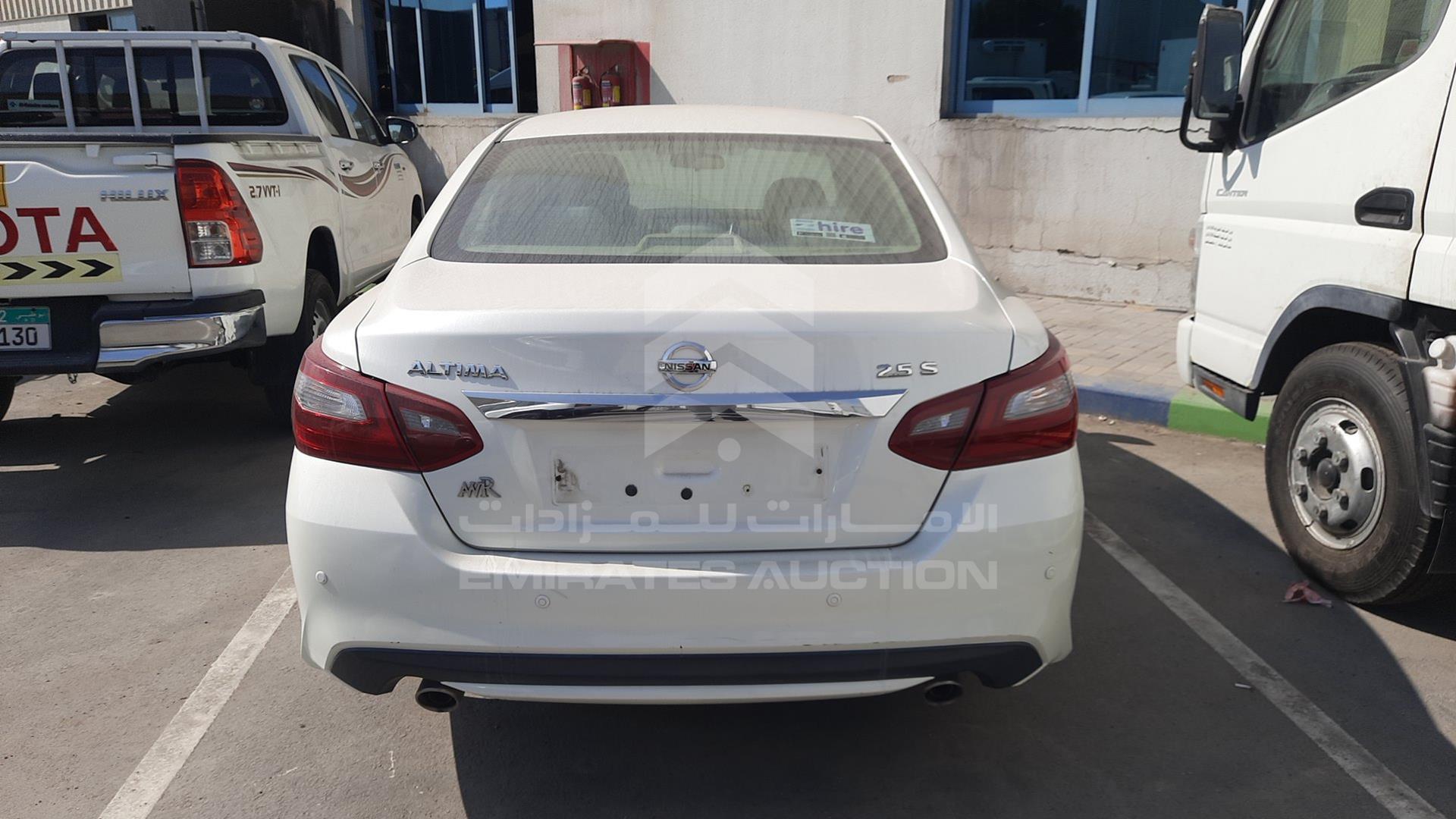 2018 NISSAN ALTIMA VIN: 1N4AL3A98JC274160