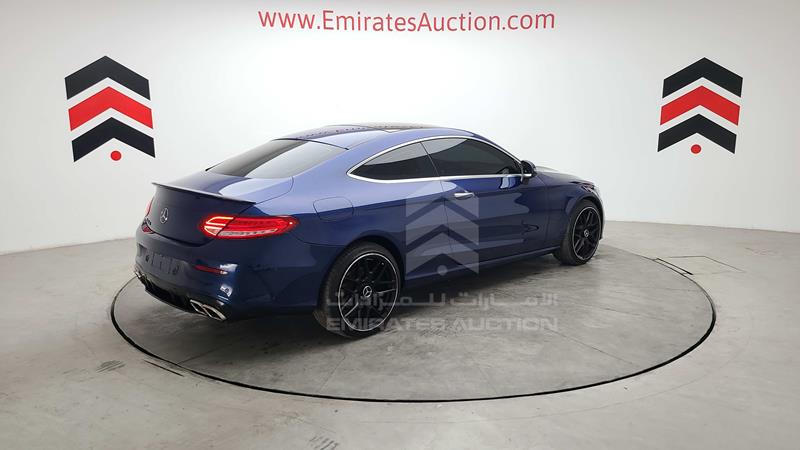 WDDWJ4JB4HF383700 Auction: EmiratesAuction Lot: 406062 WDDWJ4JB4HF383700 Mercedes C 300 2017 BLUE Photo 52