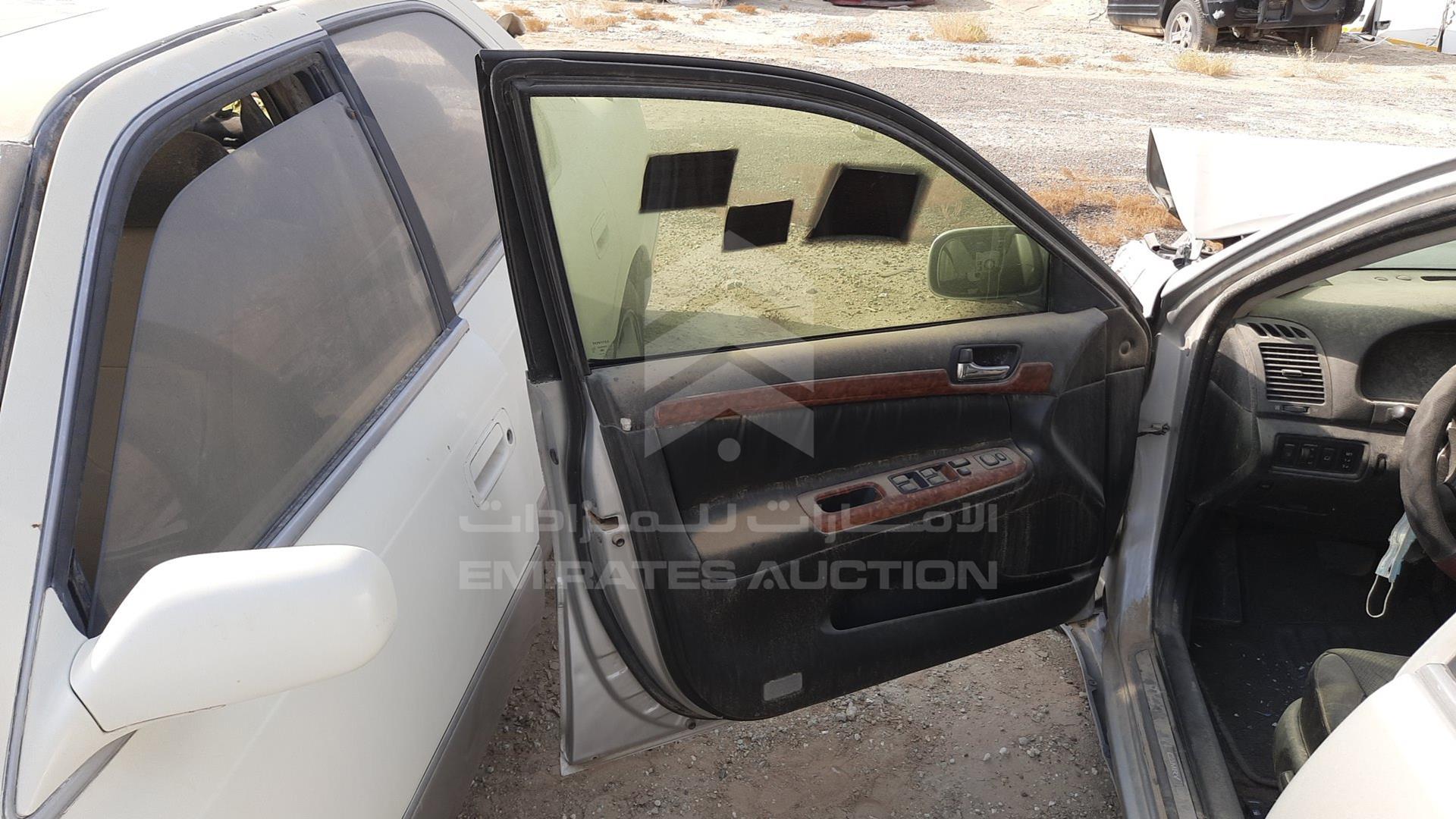 0 TOYOTA CAMRY VIN: MV18007057