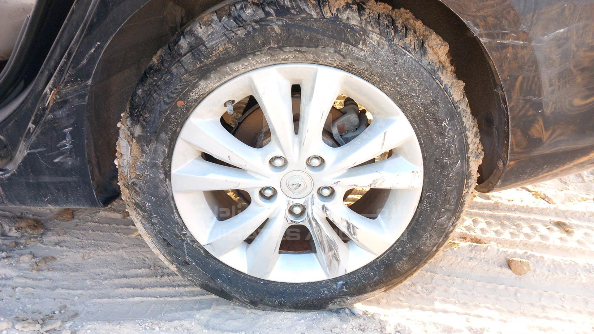 2016 CHANGAN EADO VIN: LS5A2AGE5GA006125