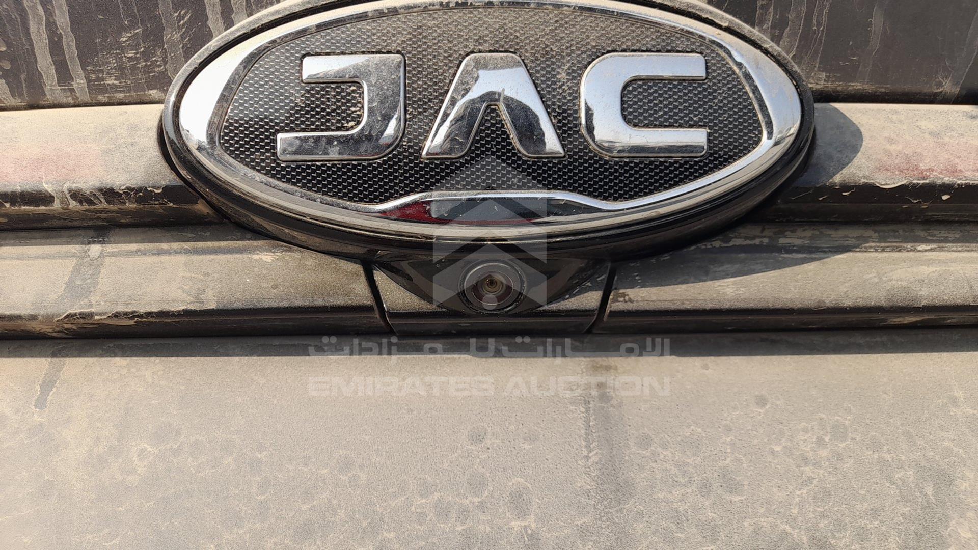 2023 JAC J7 VIN: LJ12FKT33P4015034