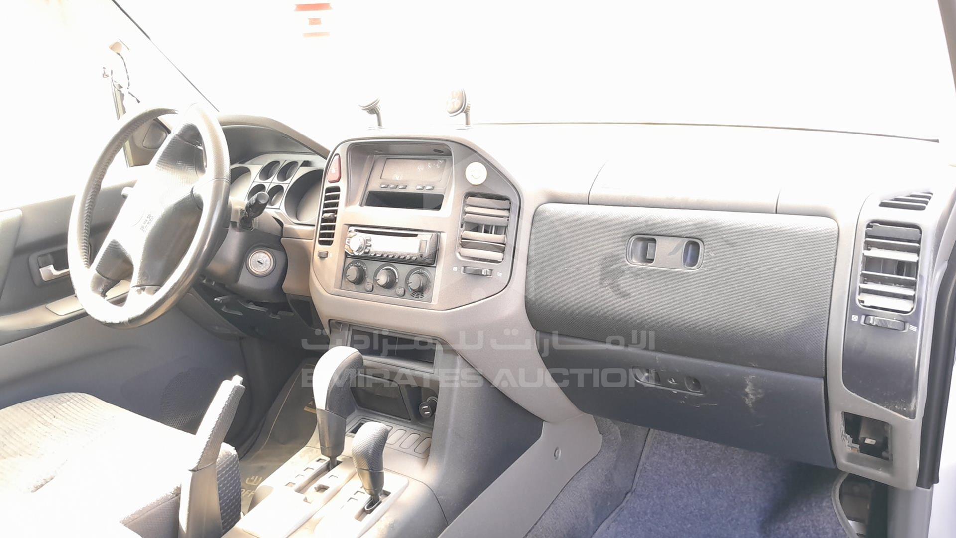 2006 MITSUBISHI PAJERO VIN: JMYMRV63W6J709529