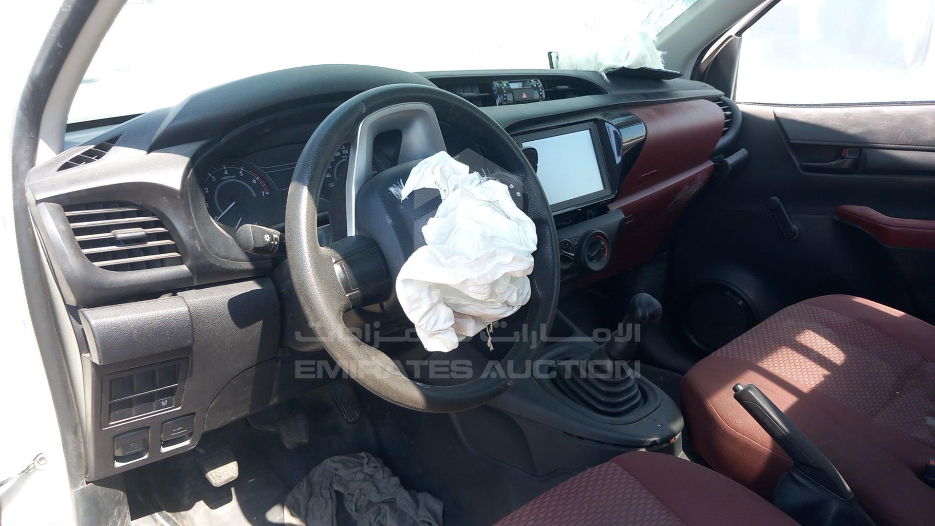 2022 TOYOTA HILUX VIN: MR0CX9CB2N3961684