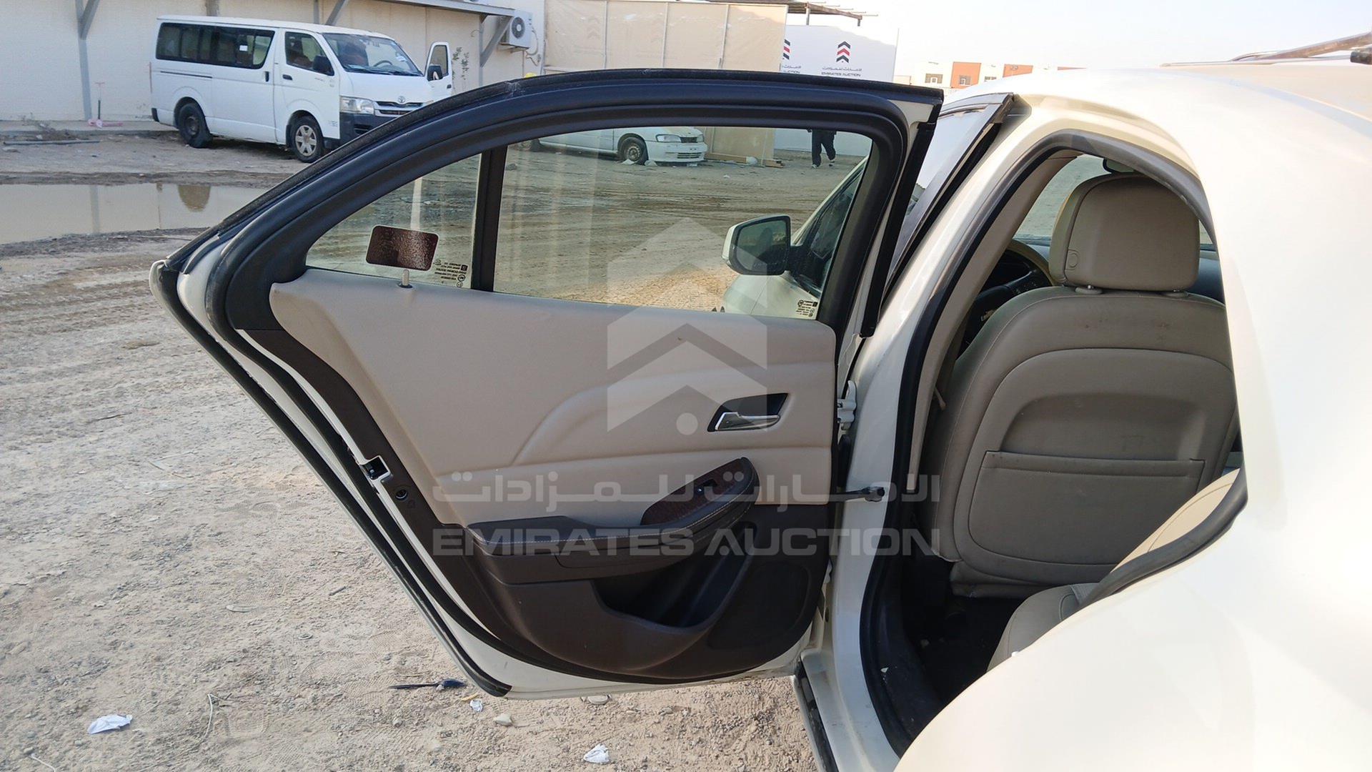 2013 CHEVROLET MALIBU VIN: KL1GM5DU4DB008679