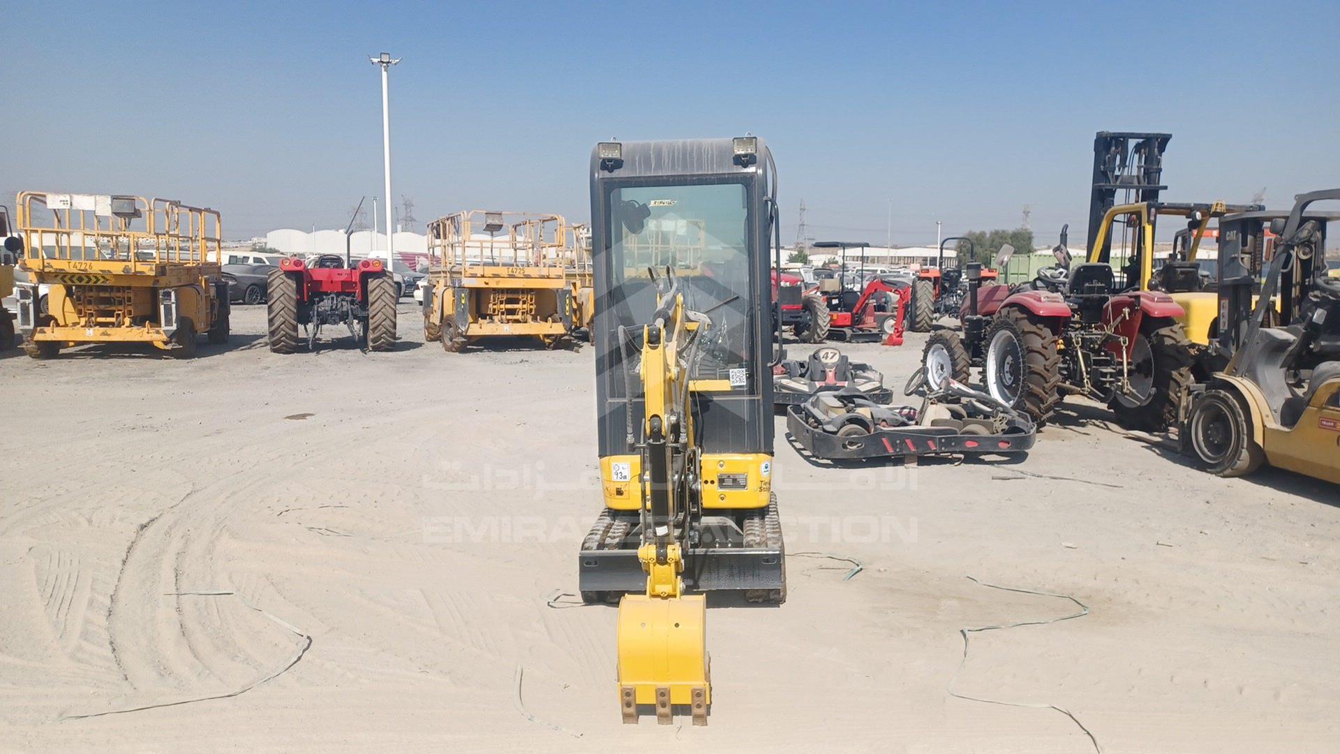 2024 EXCAVATOR --- VIN: SLP241515634
