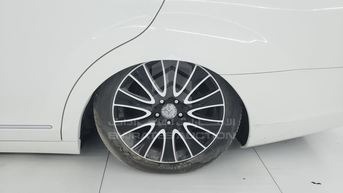 2008 Mercedes S 350 — Rear Left Tyre — Photo 26