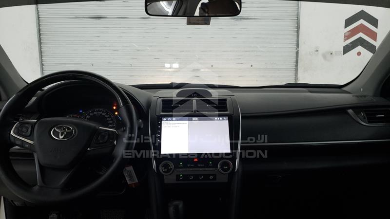 6T1BF9FK7FX563065 Auction: EmiratesAuction Lot: 409828 6T1BF9FK7FX563065 Toyota Camry 2015 WHITE Photo 16