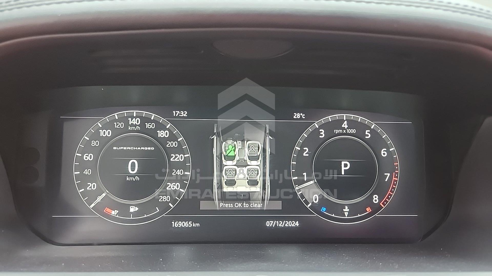 2018 RANGE ROVER SPORT VIN: SALWA2BE9JA182409