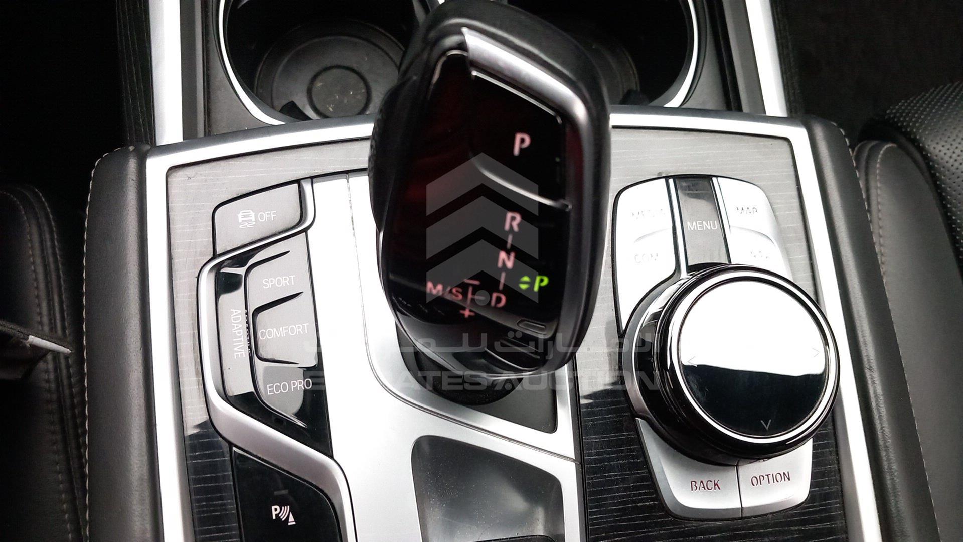 2019 BMW 750 VIN: WBA7F0C53KGM24963