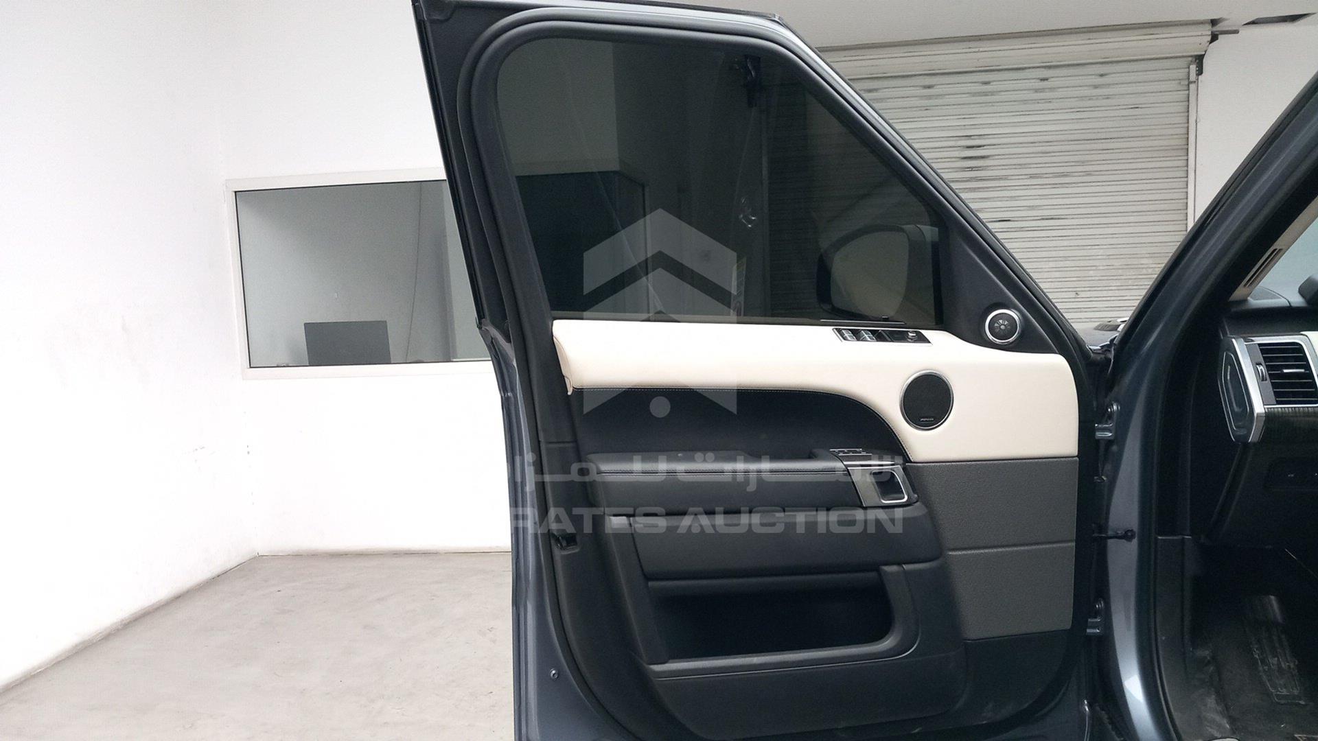 2019 RANGE ROVER --- VIN: SALWR2RV9KA839760